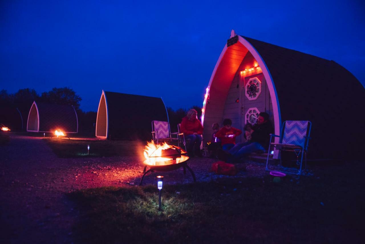 Camping Pod Near Lake Hotel Preston  Luaran gambar